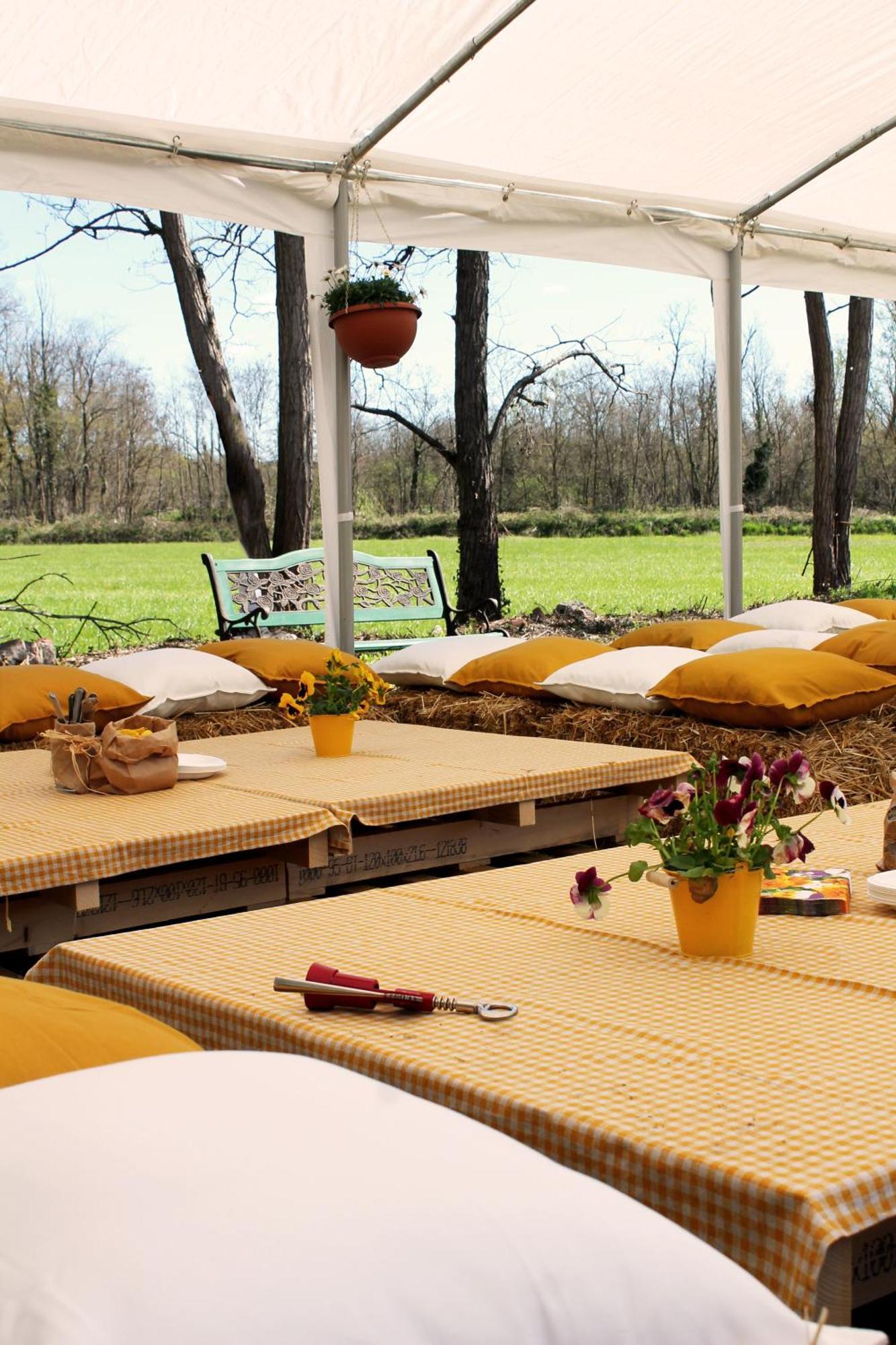 Agriturismo Helianthus Oleggio Exterior foto